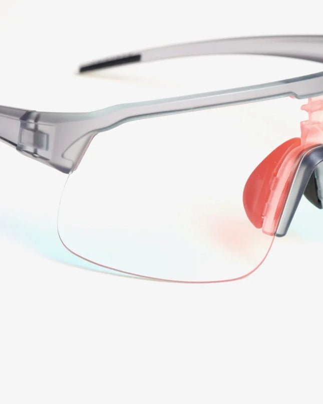 Genesis France 2026 – Photochromic Sport Sunglasses