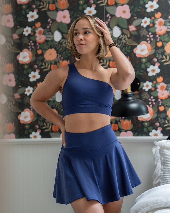 GRAVITY rise asymmetrical sports bra