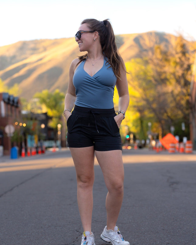 BRUSHED commit halter tank