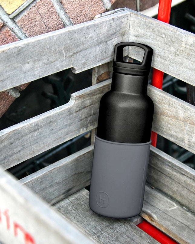 Black-Metallic Grey 16 Oz