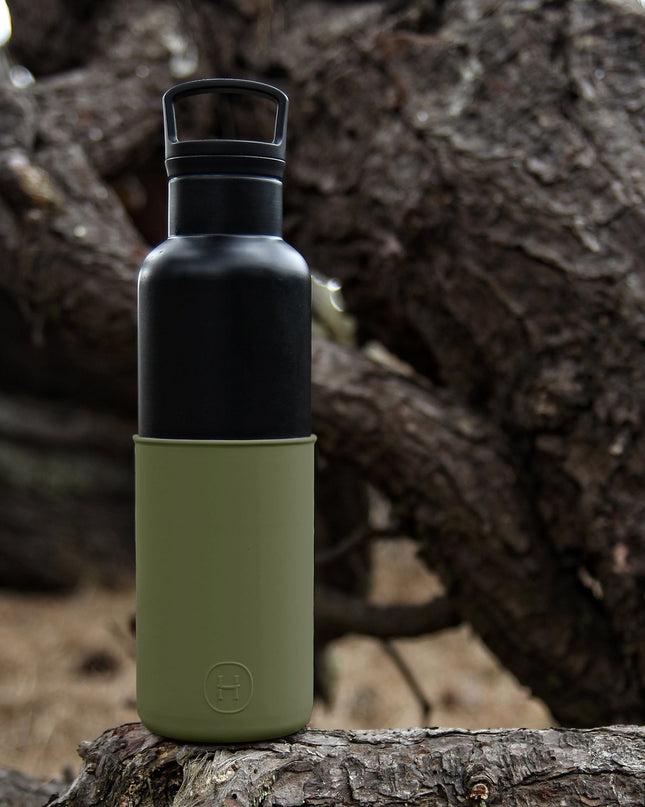 Black-Seaweed Green 20 Oz