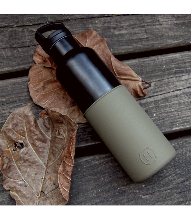 Black-Seaweed Green 20 Oz