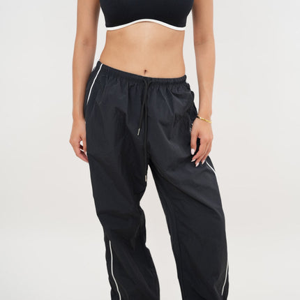 I Accept Change with Grace Black Versatile Relaxed Fit Pant
