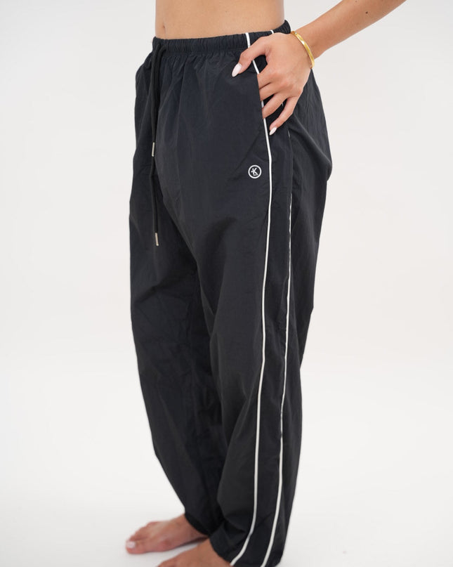 I Accept Change with Grace Black Versatile Relaxed Fit Pant