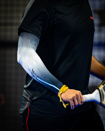 NO STRAIN Sleeve X TAPIA