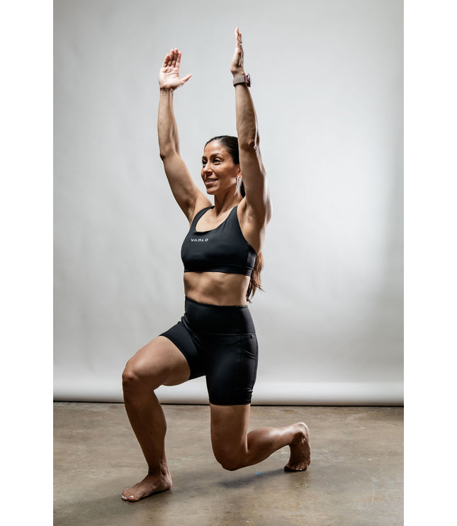 Women's SOHO Cross Back Sports Bra (Black)