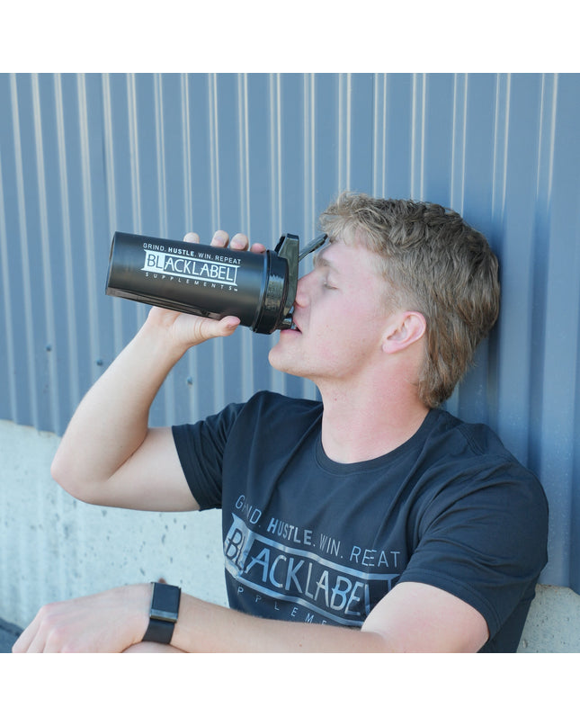 28 oz Shaker Bottle