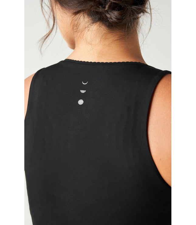 Adorn Tank