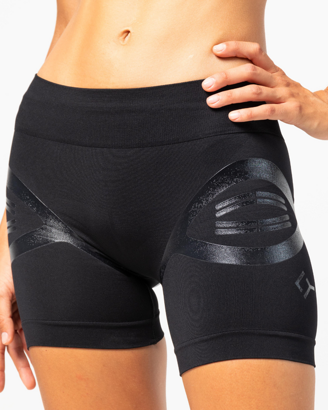 Shorts PERFORMER Woman