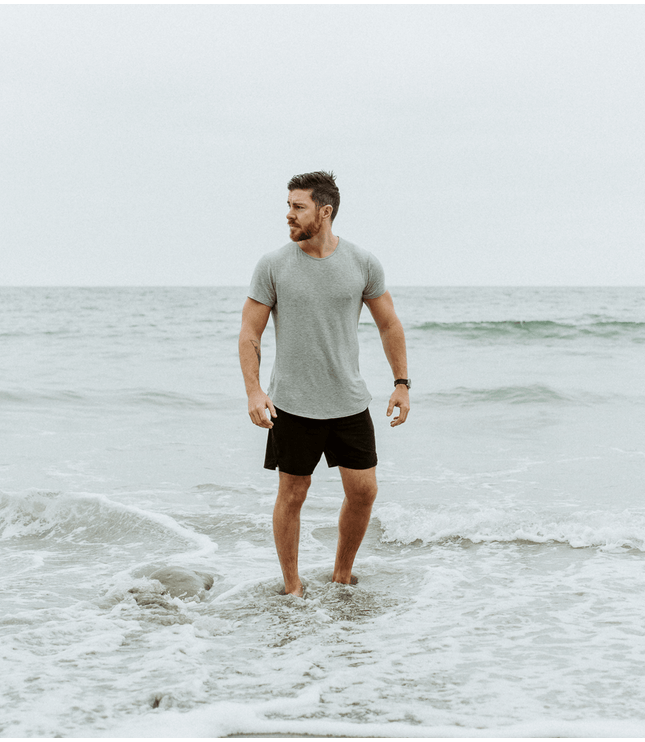Bamboo Swift Curve-Hem Tee - Black