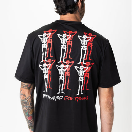 PACE PARTNERS RUN TEE, UNISEX - BLACK