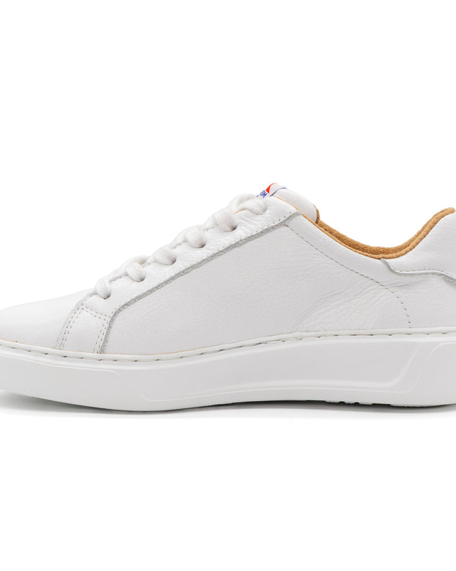 601 Solid | White