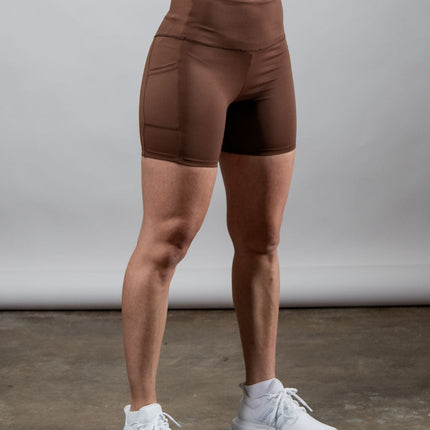Women's SOHO Fitness Shorts 5" (City Mocha)