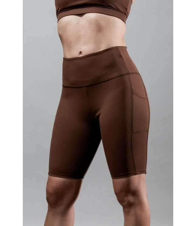 Women's SOHO Fitness Shorts 8" (City Mocha)