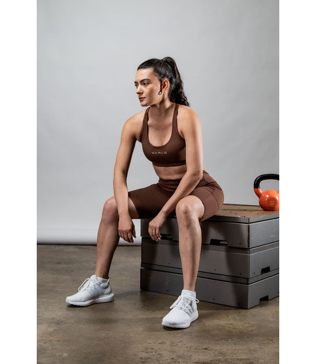 Women's SOHO Fitness Shorts 8" (City Mocha)