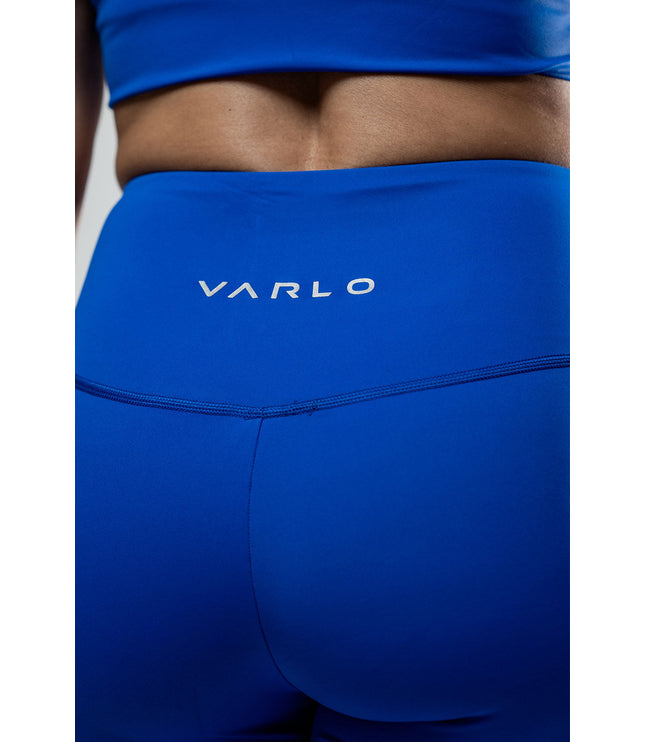 Women's SOHO Fitness Shorts 8" (Neo Blue)