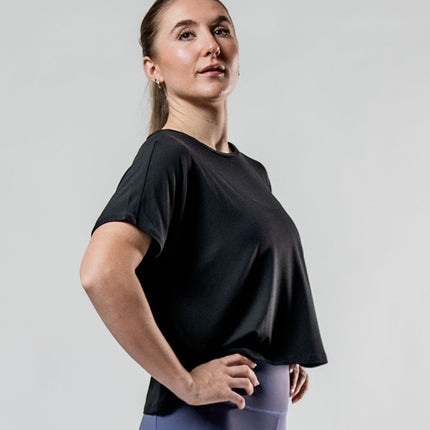 Women's Terra Recovery Drift Crop (Black)