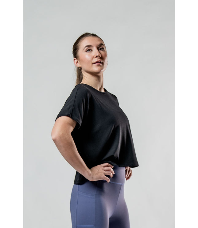 Women's Terra Recovery Drift Crop (Black)