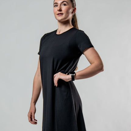 Women's Terra Recovery Motion Dress (Black)