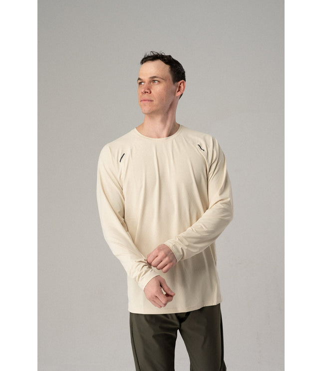 ALIVE unleashed long sleeve