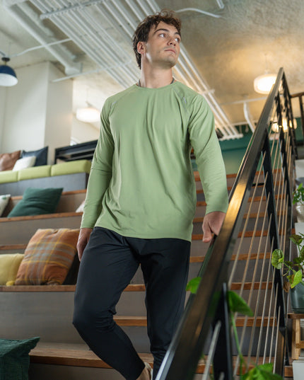 ALIVE unleashed long sleeve