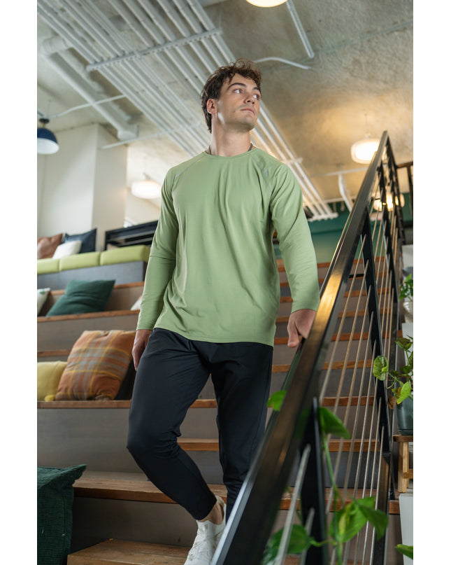 ALIVE unleashed long sleeve