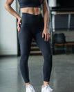 Black / 25