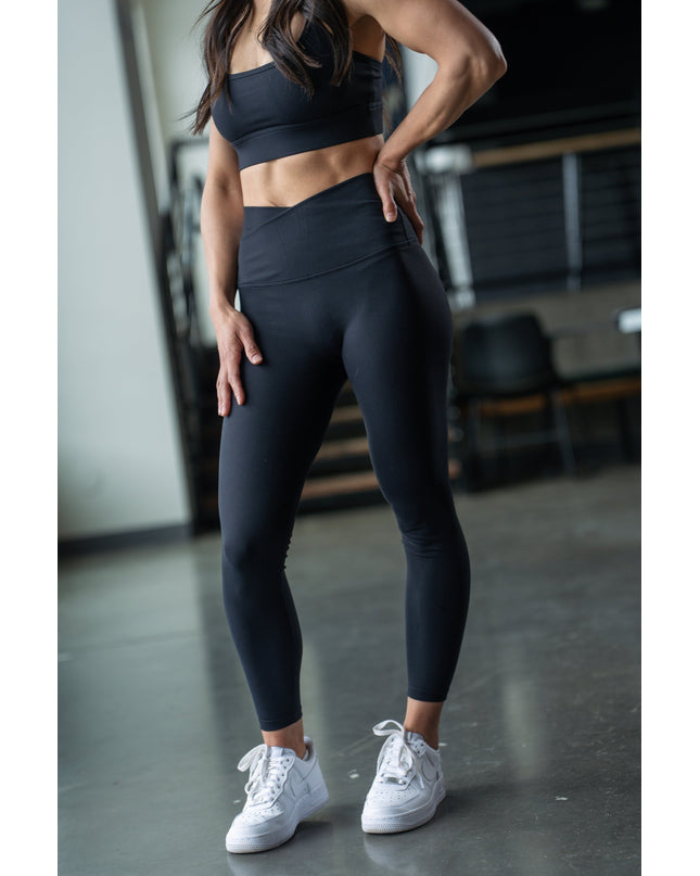 BRUSHED attain crossover legging
