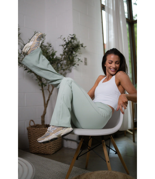 BRUSHED mindset flare legging