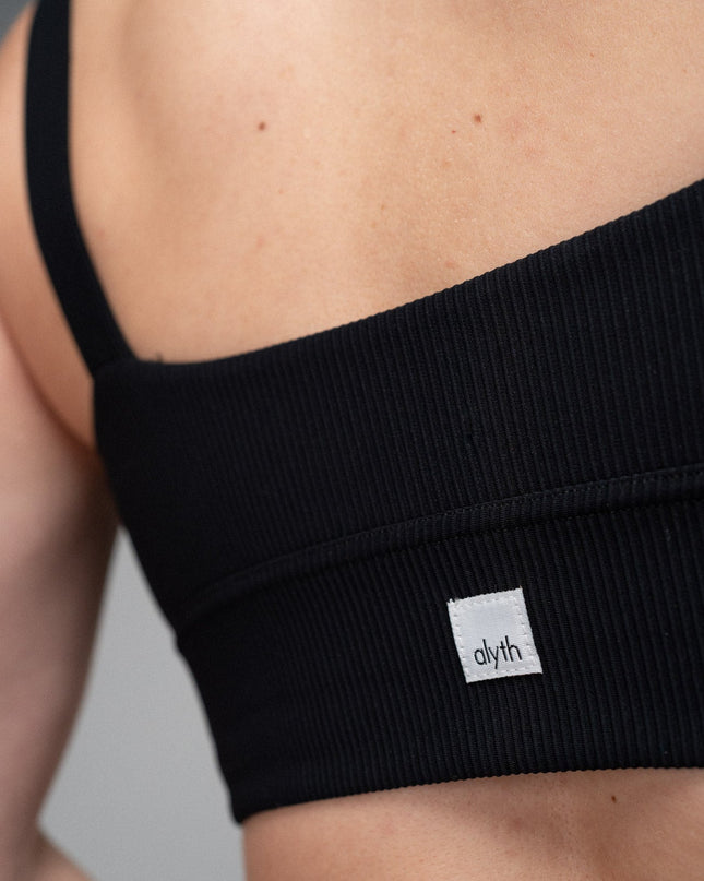 DYNAMIC devoted sports bra