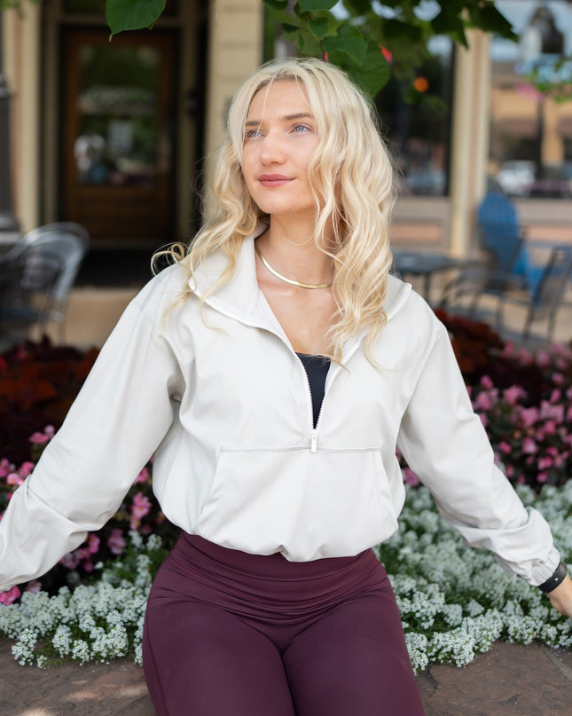GRAVITY breaking free pullover