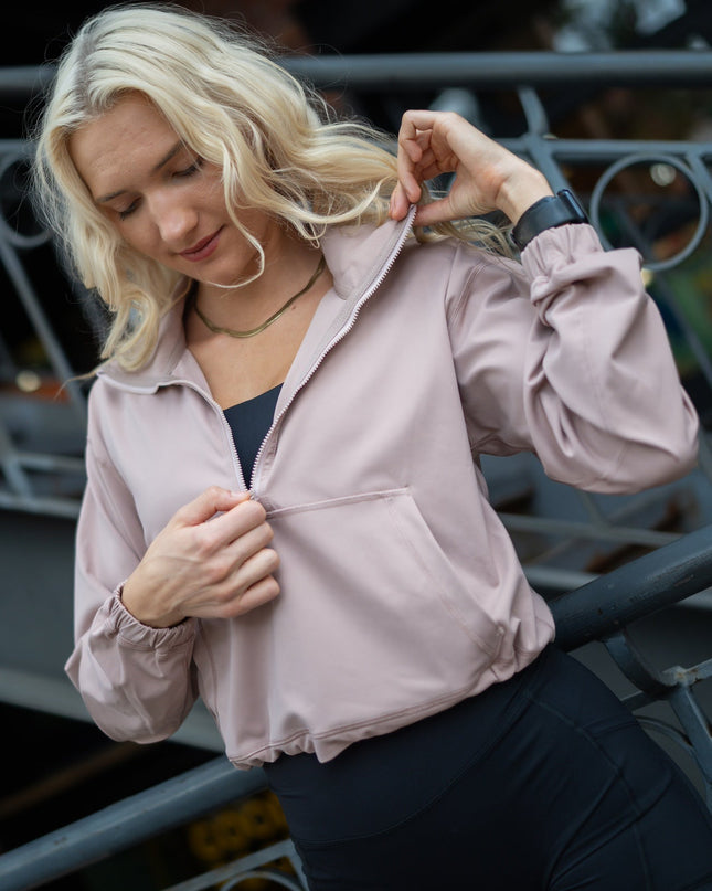 GRAVITY breaking free pullover