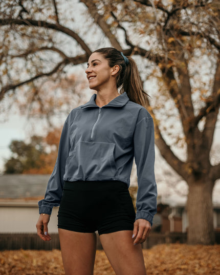 GRAVITY breaking free pullover