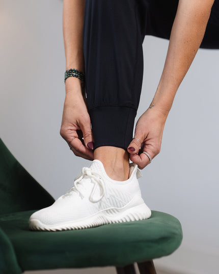 GRAVITY resilient jogger