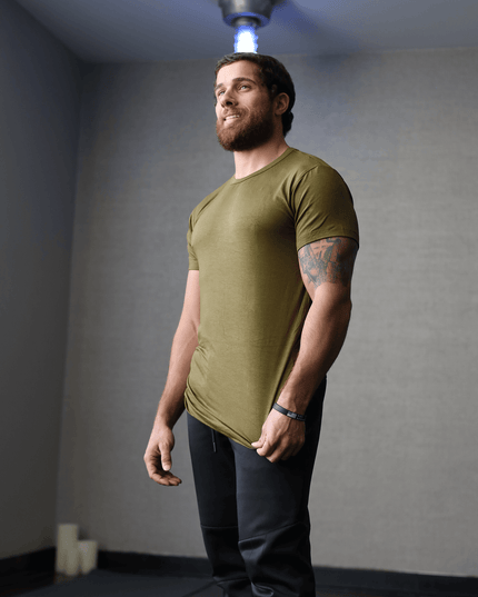 Bamboo Aerotech T-Shirt - Dark Plum