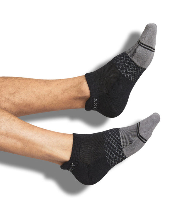 Black and White Ankle Socks 2-Pack