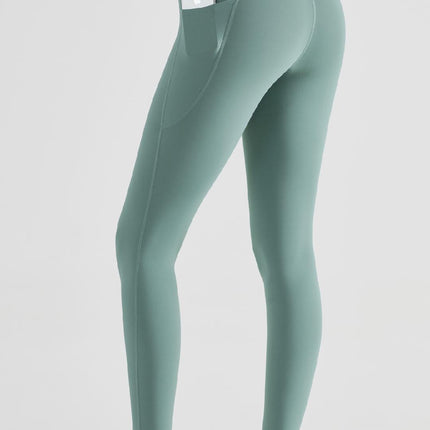 Koa Legging (Seafoam Green)