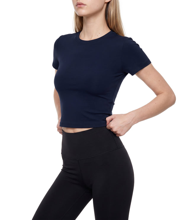 JUSTWATCH Form Crop Tee