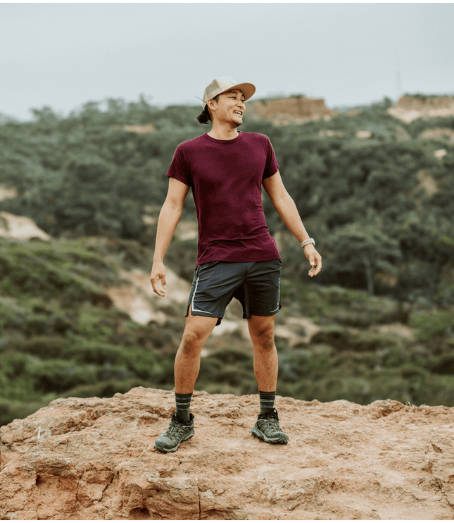 Bamboo Aerotech T-Shirt - Dark Plum