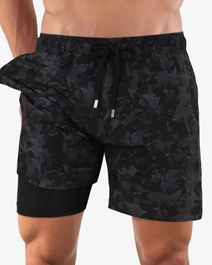 Men’s Premium Compression-Lined Hybrid Shorts – Street Camo